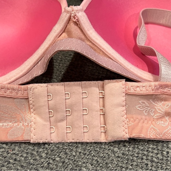32 B Bra * Light Pink over Pink with Flower Pattern 2 FOR $20 MIX & MATCH!!! NEW - Picture 12 of 16